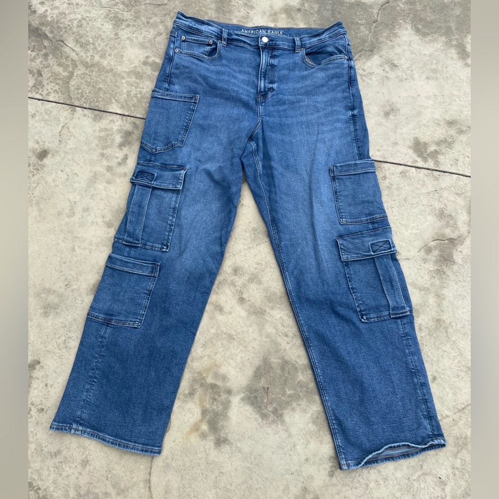 American Eagle high rise cargo wide leg jeans TALL